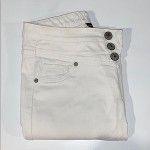 White Skinny Stretchy Jean